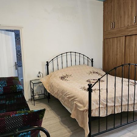 Mystic Guest House Famagusta Фамагуста Екстер'єр фото