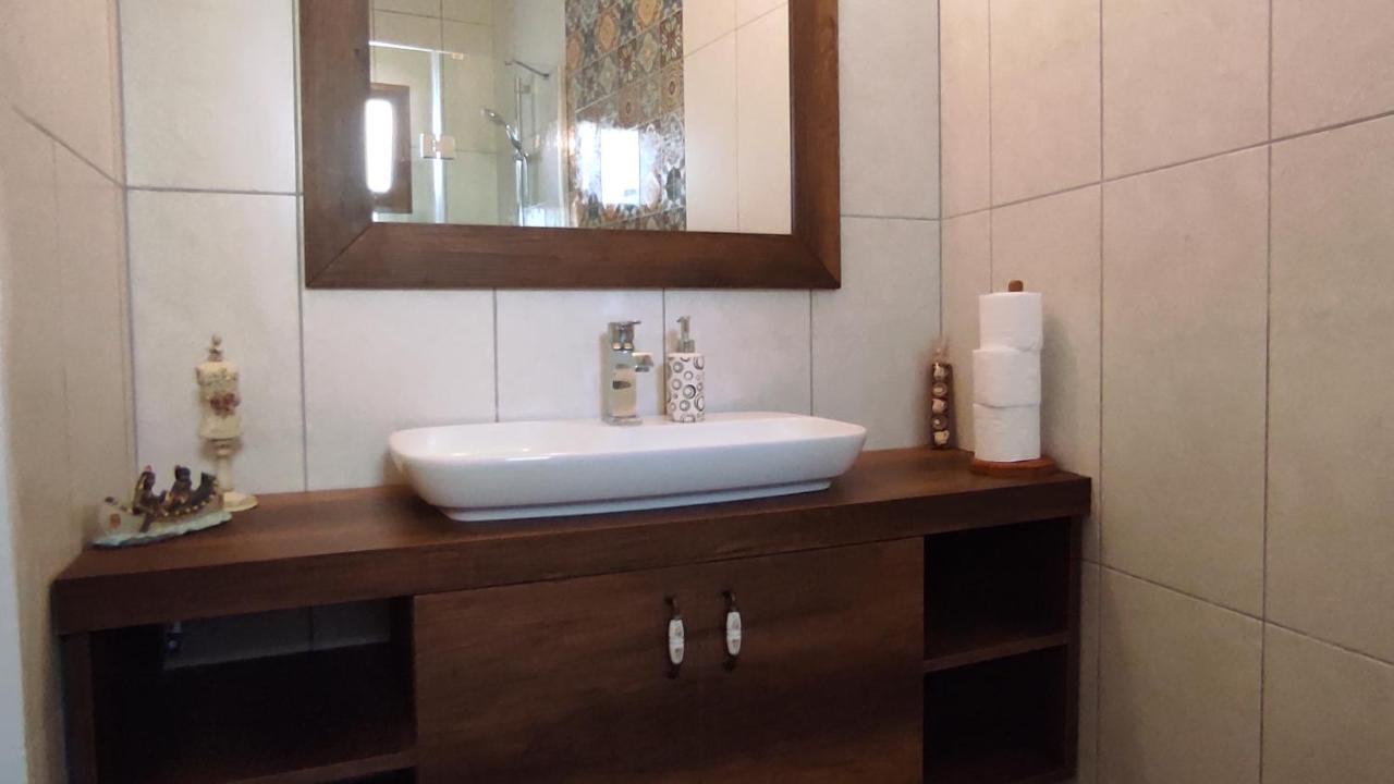 Mystic Guest House Famagusta Фамагуста Екстер'єр фото